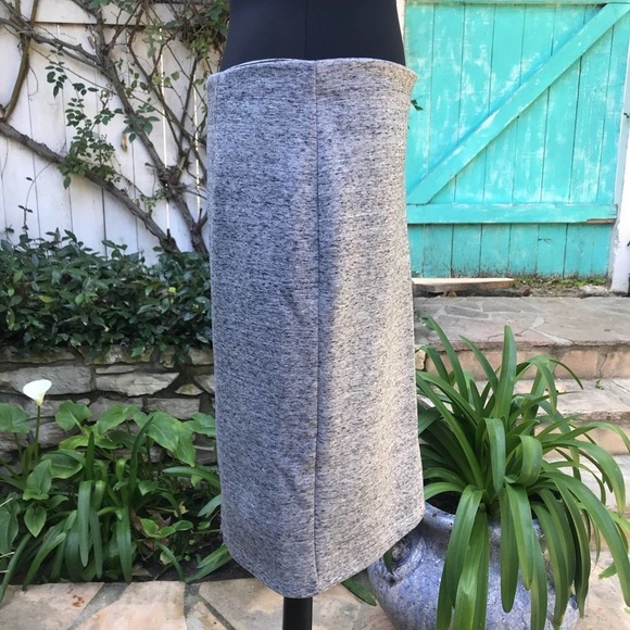 H&M Grey Pencil Skirt Size Medium - Picture 5 of 6